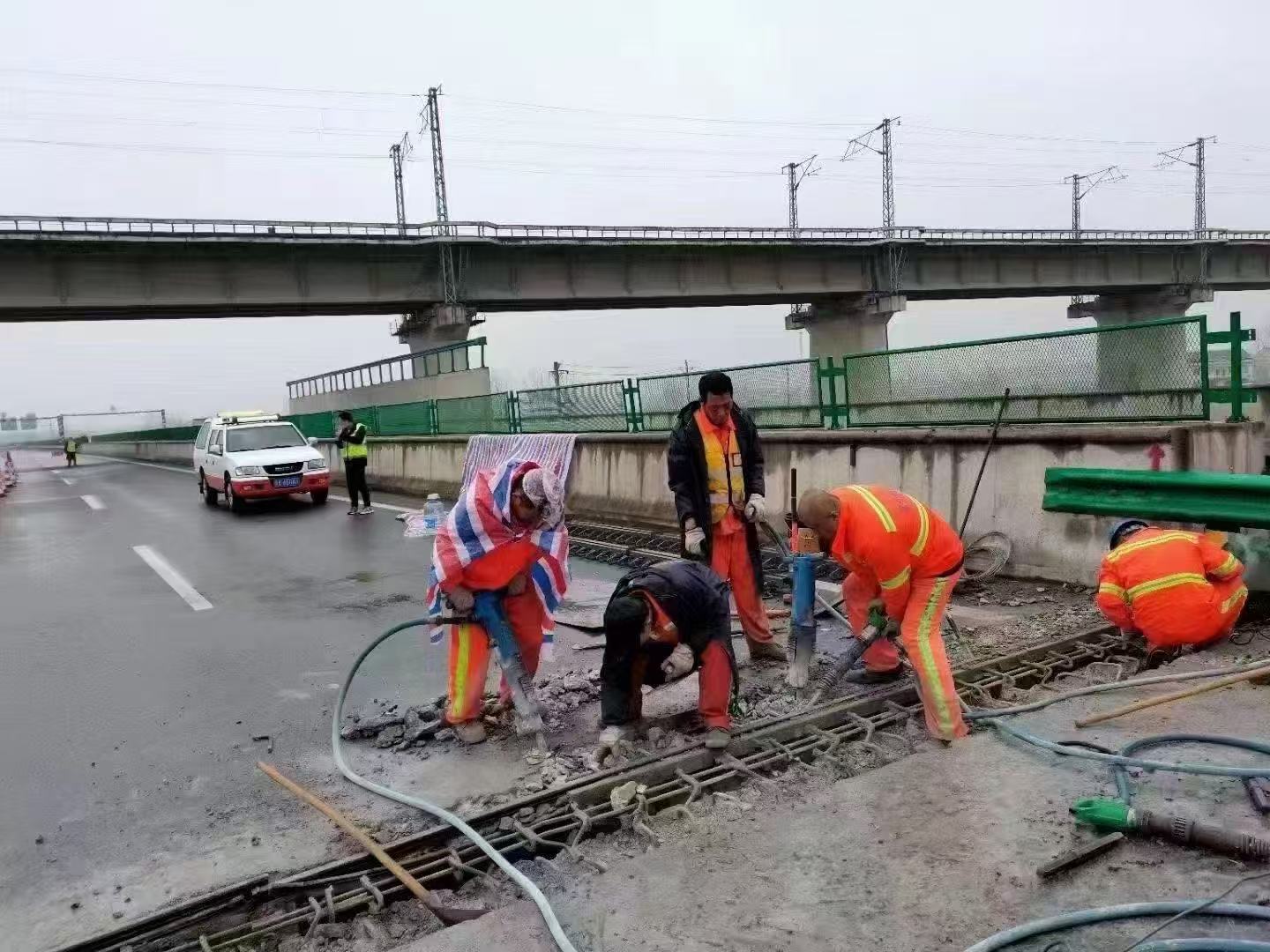 麻栗坡桥梁伸缩缝抢修料