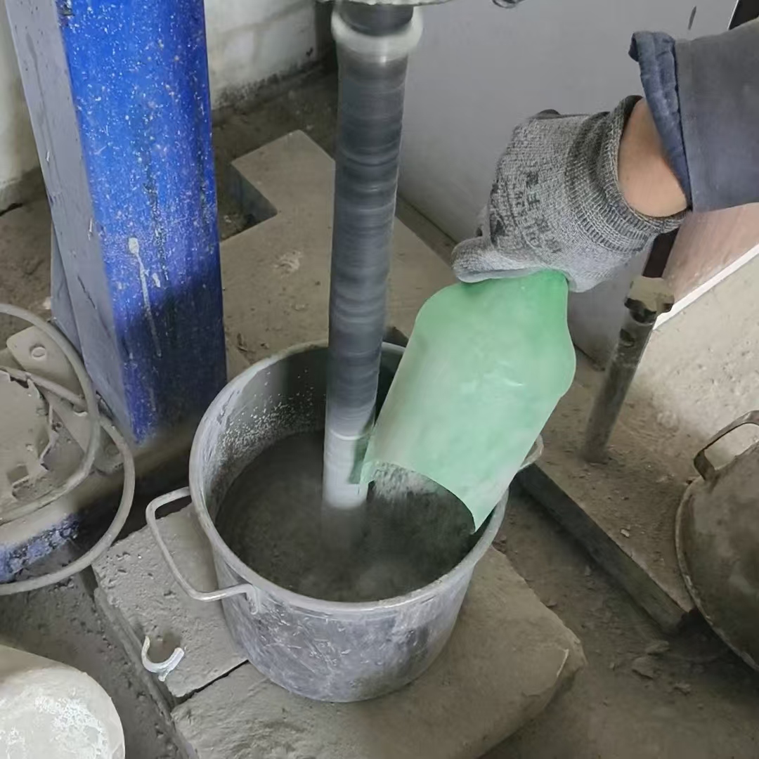 麻栗坡桥梁公路张拉用H60压浆料与普通压浆料有什么区别？